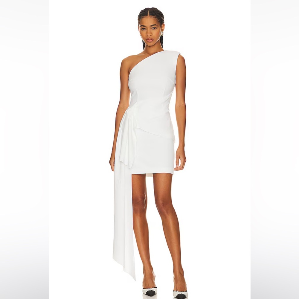 Elliatt Caicos Mini Dress in Ivory with Train